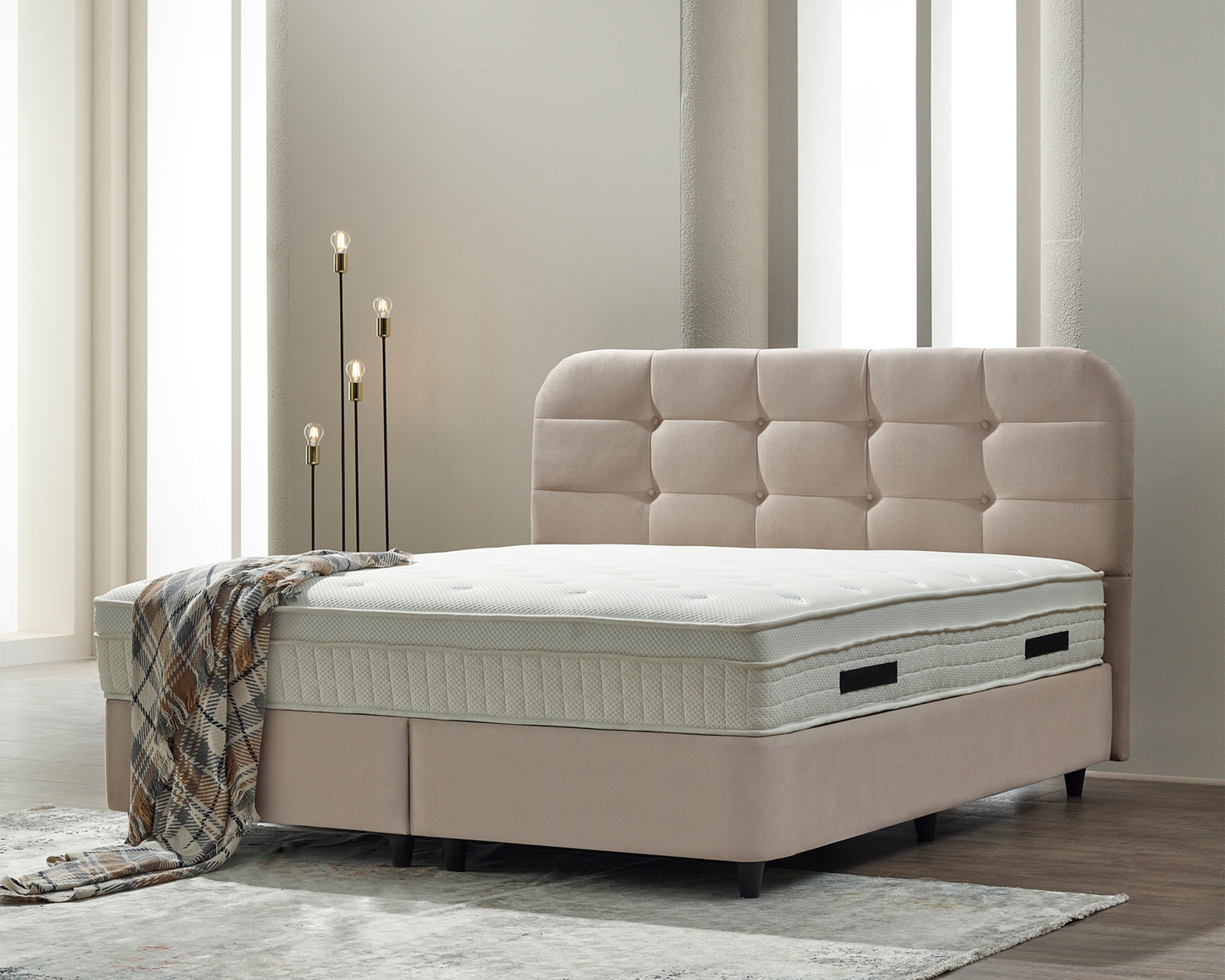 Boxspring met opbergruimte - Ronzara Beige - Complete set - Luxe 7-zone matras 500 pockets/m² met ingebouwde topper